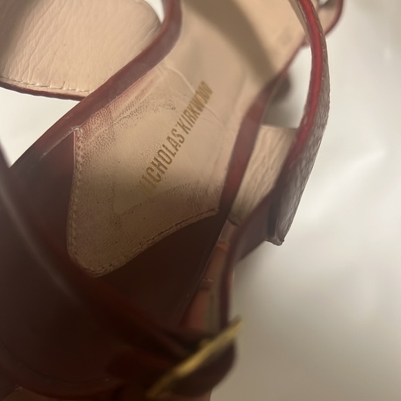 Nicholas Kirkwood Leda Leather Block Heel Sandals - Picture 9 of 9